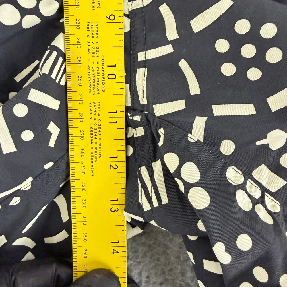 Patagonia Board‎ Shorts Mens 32 Black Cream Geometric Floral Print Swim Trunks